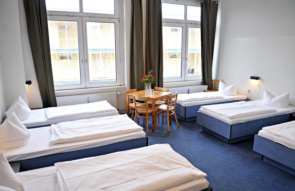 Transit Loft 2* Berlim